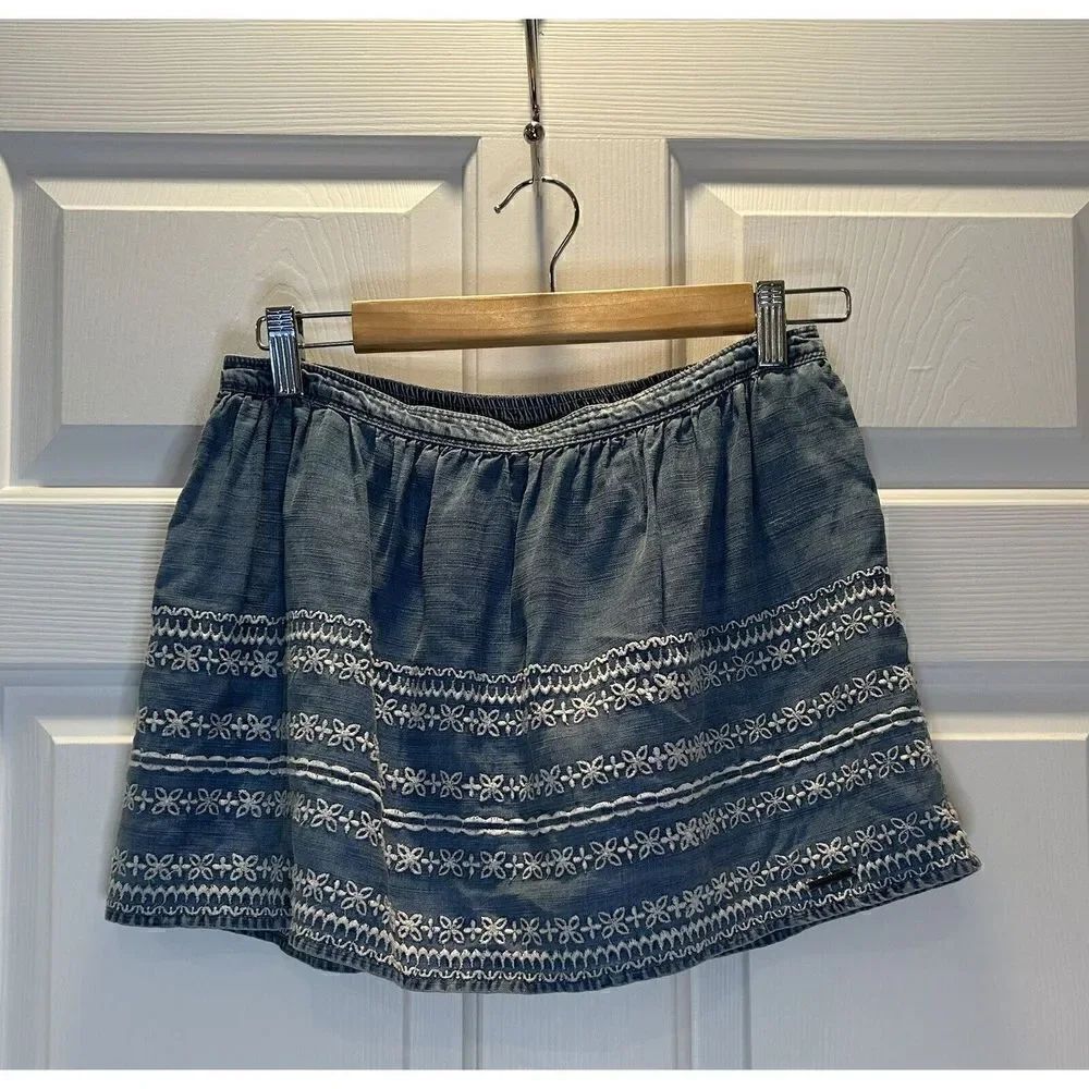 Abercrombie & Fitch Cotton Denim Print Skirt Blue with Floral Embroidery Size S